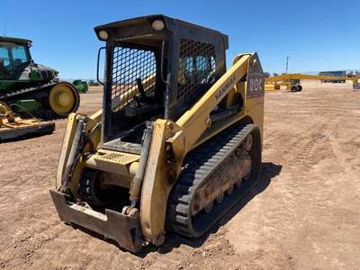 Yanmar T210 Track Skid Steer