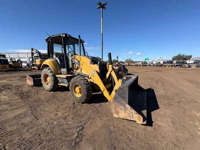 Caterpillar 415F2 IL Skip Loader