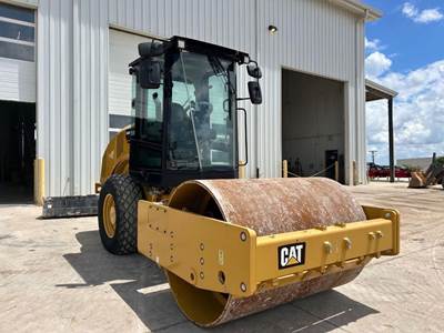 Caterpillar CS44B Vibratory Soil Compactor