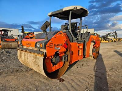 Hamm HD+140iVV Smooth Drum Roller Compactor