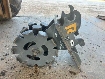 Rockland 35CW12 Smooth Drum Roller Compactor