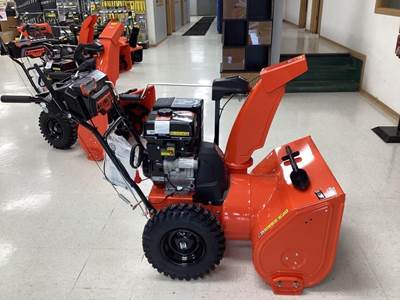 Ariens DELUXE 28 SHO Snow Blower