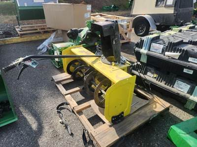 John Deere 44SB Snow Blower