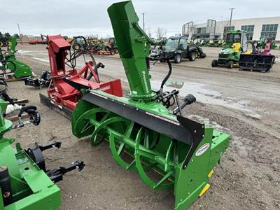 PRONOVOST P82126 Snow Blower