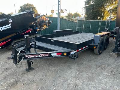 Towmaster T-12DT Trailer
