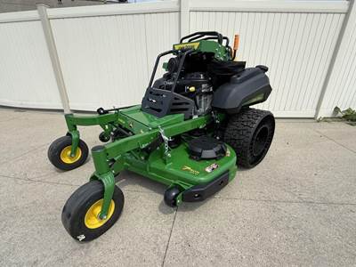 John Deere Q850M Stand-On Lawn Mower