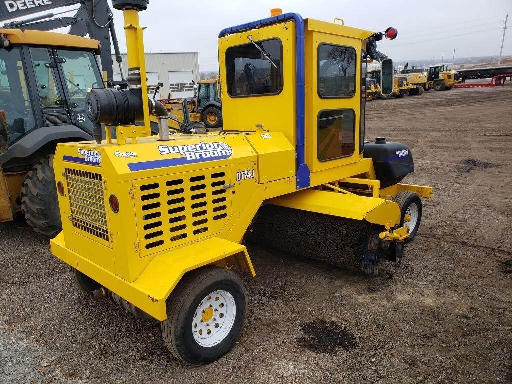 2018 Superior Broom DT74J Sweeper For Sale, 482 Hours Sauk Rapids, MN