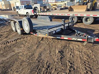 PJ T6182 Tilt Trailer