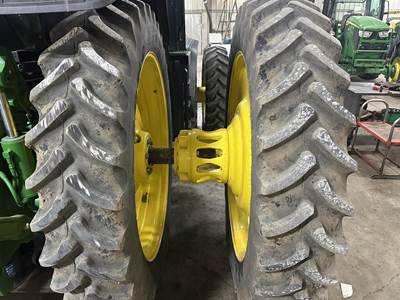 John Deere 36 Tire