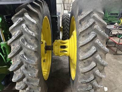 John Deere 36 Tire