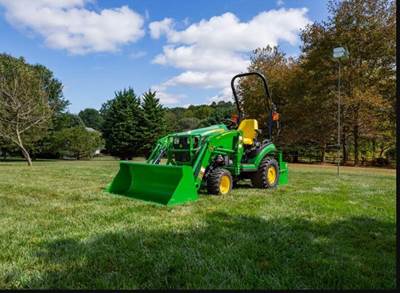 John Deere 1025R Tractor