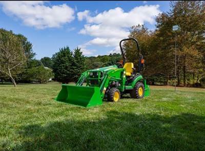John Deere 1025R Tractor
