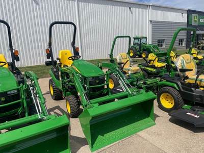 John Deere 1025R Tractor