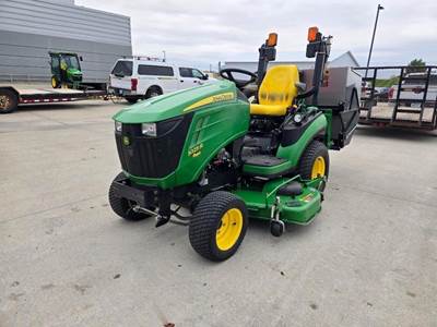 John Deere 1025R Tractor