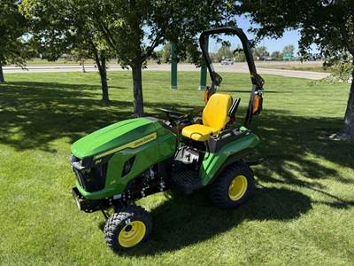 John Deere 1M25 Tractor