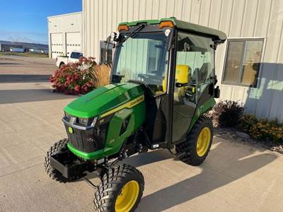 John Deere 1R25 Tractor