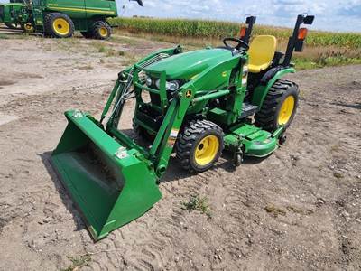 John Deere 2025R Tractor