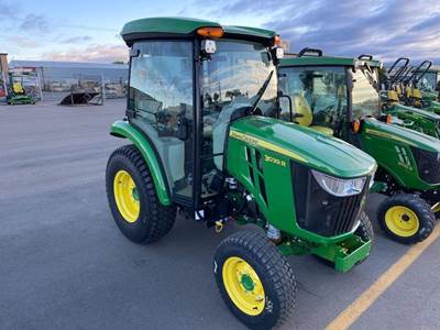 John Deere 3039R Tractor