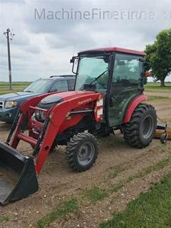 Mahindra 1538 Tractor