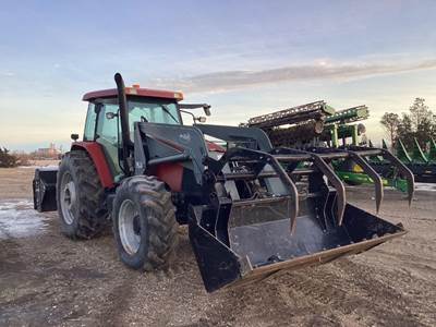 Case IH MXM120 Tractor