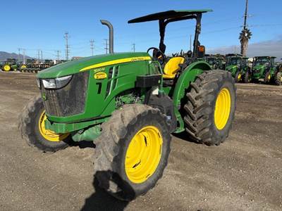 John Deere 5120M Tractor