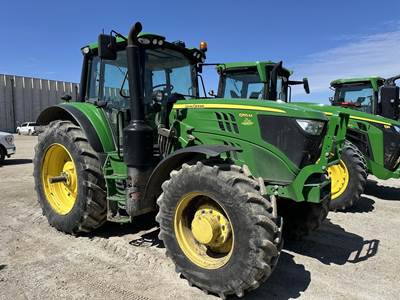 John Deere 6155M Tractor