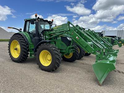 John Deere 6M 165 Tractor