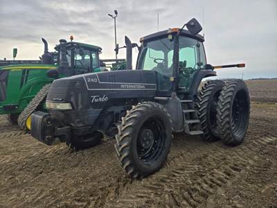 Case IH MX240 Tractor