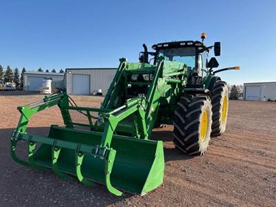 John Deere 6R 195 Tractor