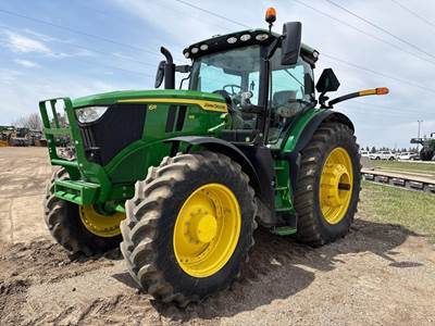 John Deere 6R 195 Tractor