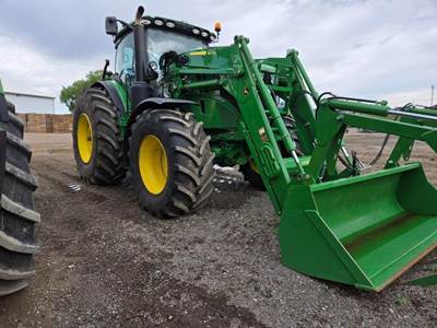 John Deere 6R 195 Tractor
