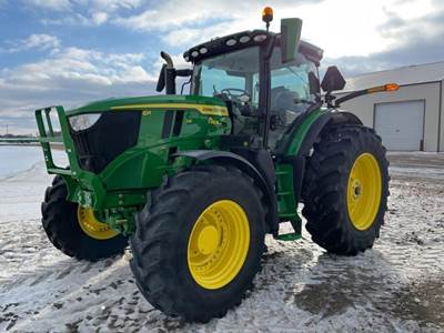 John Deere 6R 215 Tractor