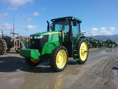 John Deere 7210R Tractor