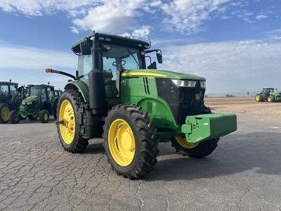 John Deere 7210R Tractor