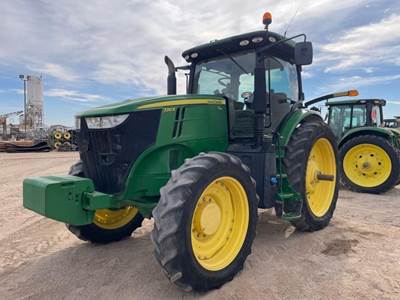 John Deere 7210R Tractor