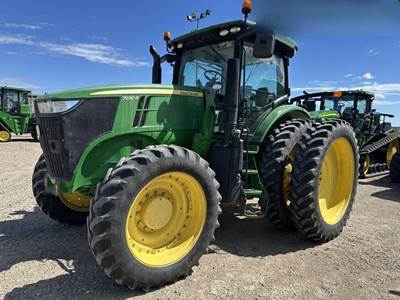 John Deere 7230R Tractor
