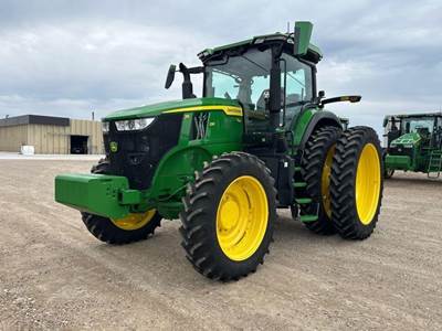 John Deere 7R 230 Tractor