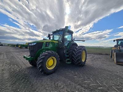 John Deere 7R 250 Tractor