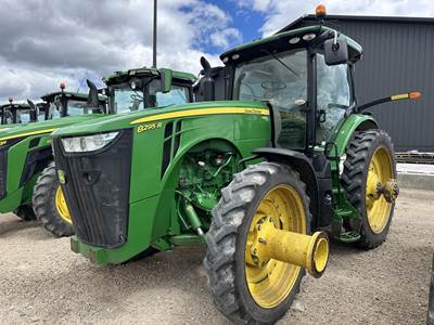 John Deere 8295R Tractor