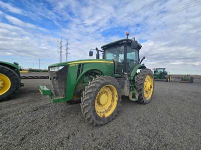 John Deere 8295R Tractor
