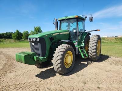 John Deere 8320 Tractor