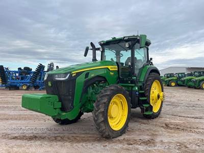 John Deere 8R 230 Tractor