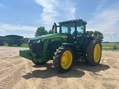 John Deere 8R 230 Tractor