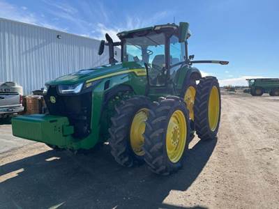 John Deere 8R 250 Tractor
