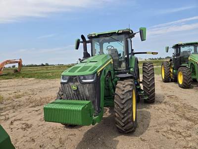 John Deere 8R 250 Tractor