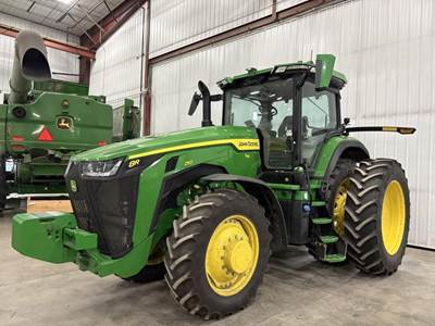 John Deere 8R 250 Tractor