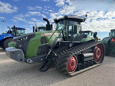 Fendt 1167 VARIO MT Tractor
