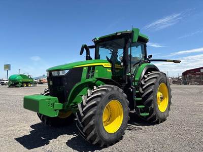 John Deere 7R 310 Tractor
