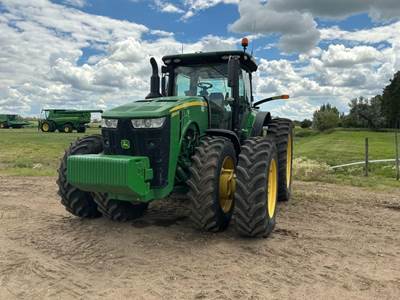 John Deere 8320R Tractor