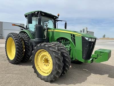 John Deere 8320R Tractor